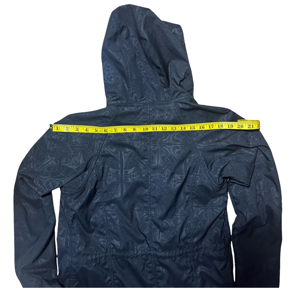 Lululemon Apres Yoga Hooded Jacket Black Dance In Snow Pattern Size 6 - Picture 6 of 11